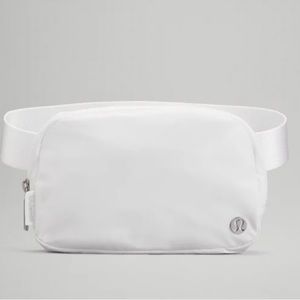 Lululemon Everywhere White Belt Bag